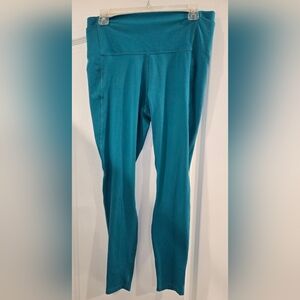 Like New Womens All In Motion Leggings Size- XL